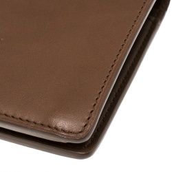 Pre Owned Louis Vuitton Brown Leather Brazza Wallet