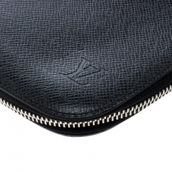 Pre Owned حقيبة كلاتش منظِمة لوي فيتون غويد جلد تايغا سوداء