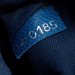 Pre Owned Louis Vuitton Blue Taiga Leather Grigori PM Messenger Bag