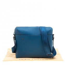 Pre Owned Louis Vuitton Blue Taiga Leather Grigori PM Messenger Bag