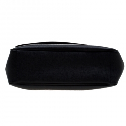 مملوكة مسبقًا Louis Vuitton Navy Blue Taiga Leather Roman MM Bag