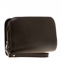 مملوكة مسبقًا Louis Vuitton Terre Taiga Leather Pochette Baikal Clutch