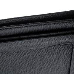 مملوكة مسبقًا Louis Vuitton Black Taiga Leather Wallet