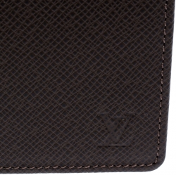 Pre Owned Louis Vuitton Brown Taiga Leather Multiple Wallet