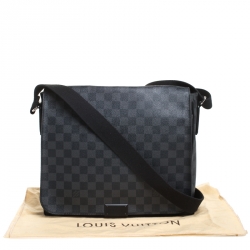 Pre Owned حقيبة لوي فيتون ديستريكت كانفاس غرافيت دامييه MM