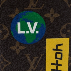 Louis Vuitton Monogram Canvas Logo Brazza Wallet