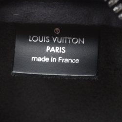 مملوكة مسبقًا Louis Vuitton Black Taiga Leather Helanga 1 Poche Travel Bag