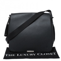 Pre Owned Louis Vuitton Black/Green Taiga Leather and Nylon Viktor Messenger Bag