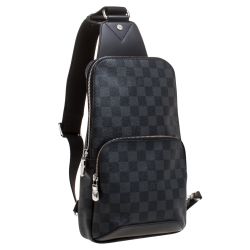 مملوكة مسبقًا Louis Vuitton Damier Graphite Avenue Sling Bag