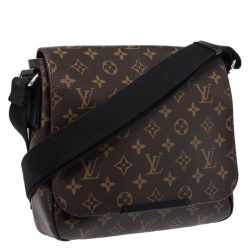 Pre Owned Louis Vuitton Monogram Canvas District PM Bag