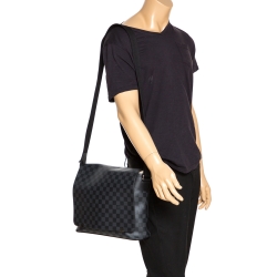 Pre Owned Louis Vuitton Damier Graphite Canvas District MM Bag