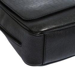 Pre Owned Louis Vuitton Black Taiga Leather Roman PM Bag 