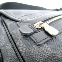 Louis Vuitton Damier Graphite Daniel Messenger Bag GM