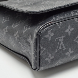 Pre Owned Louis Vuitton Monogram Eclipse Canvas District MM Bag