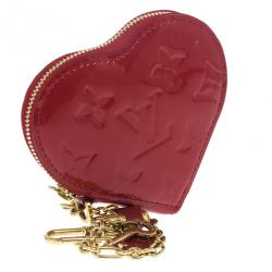 Pre Owned Louis Vuitton Red Pomme D´amour Vernis Heart Coin Purse
