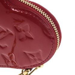 Pre Owned Louis Vuitton Red Pomme D´amour Vernis Heart Coin Purse