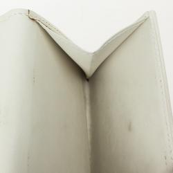 Pre Owned Louis Vuitton White Monogram Vernis Elise Wallet