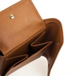 مملوكة مسبقًا Louis Vuitton Khaki Monogram Mini Lin Compact Wallet