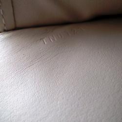 Pre Owned Louis Vuitton Beige Sarah Wallet