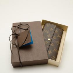 Pre Owned Louis Vuitton Monogram Sarah Wallet 