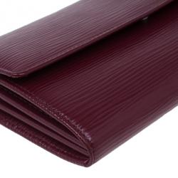 مملوكة مسبقًا Louis Vuitton Pink Epi Leather Sarah Continental Wallet