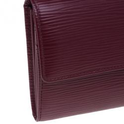 مملوكة مسبقًا Louis Vuitton Pink Epi Leather Sarah Continental Wallet