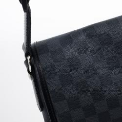 Pre Owned Louis Vuitton Damier Graphite Laptop Renzo Messenger Bag