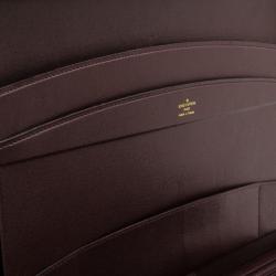 Pre Owned Louis Vuitton Burgundy Taiga Leather President Classeur Briefcase