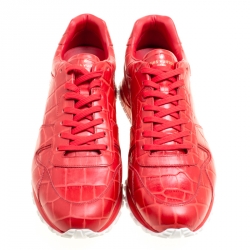 مملوكة مسبقًا Louis Vuitton Red Croc Embossed Leather Run Away Platform Sneakers Size 41.5