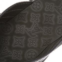 Pre Owned Louis Vuitton Green Leather Ipanema Thong Sandals Size 42