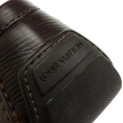 مملوكة مسبقًا Louis Vuitton Brown Embossed Leather Flower Logo Loafers Size 42