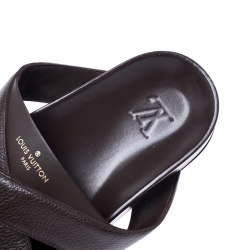 Pre Owned Louis Vuitton Brown Textured Leather Cross Strap Flat Slides Size 42.5
