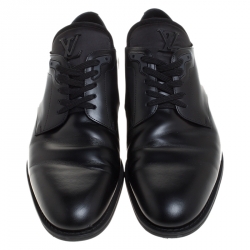 مملوكة مسبقًا Louis Vuitton Black Leather Lace Up Derby Size 41.5