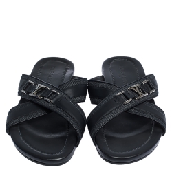 مملوكة مسبقًا Louis Vuitton Black Leather And Denim Cross Strap Sandals Size 42.5