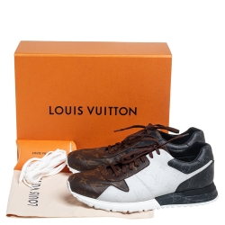 مملوكة مسبقًا Louis Vuitton Tricolor Monogram Run Away Low Top Sneakers Size 44