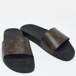 Pre Owned Louis Vuitton Brown Monogram Canvas Waterfront Flat Slides Size 42