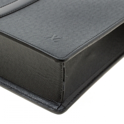 Louis Vuitton Black Taiga Leather Lozan Briefcase