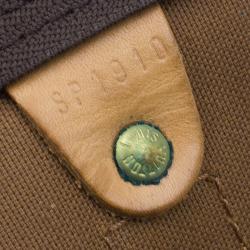 مملوكة مسبقًا حقيبة لوي فيتون كيبال 55 كانفاس مونوغرامي مع حمالة كتف