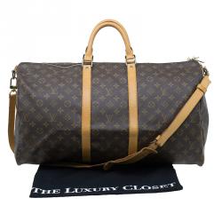 مملوكة مسبقًا حقيبة لوي فيتون كيبال 55 كانفاس مونوغرامي مع حمالة كتف