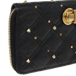 Pre Owned Marc Jacobs Quilted Zip Black Phyton-Effect Leather Wallet