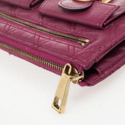 Pre Owned Marc Jacobs Fuchsia Quilted Leather Double Pocket Zip Wallet