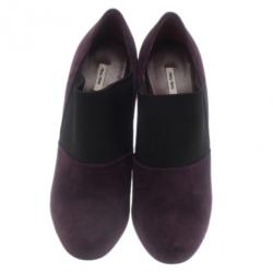 مملوكة مسبقًا Miu Miu Purple Suede Ankle Booties Size 38