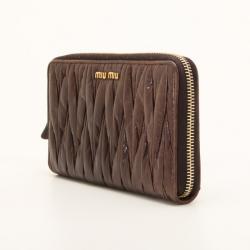 Pre Owned Miu Miu Matelasse Leather Wallet
