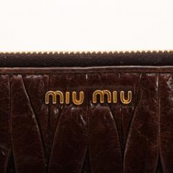 Pre Owned Miu Miu Matelasse Leather Wallet