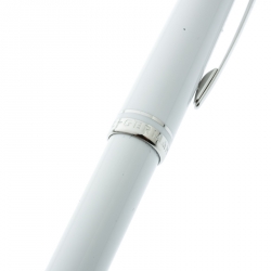 Pre Owned Montblanc White Resin Platinum Finish Ballpoint Pen