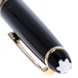 Pre Owned Montblanc Meisterstuck Classique Ballpoint Pen & Pocket Holder Set