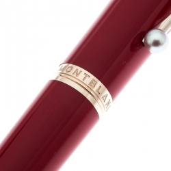 Pre Owned Montblanc Muses Marilyn Monroe Special Edition Red Resin Ballpoint Pen Set