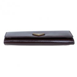 مملوكة مسبقًا Prada Burgundy Patent Saffiano Leather Long Flap Wallet