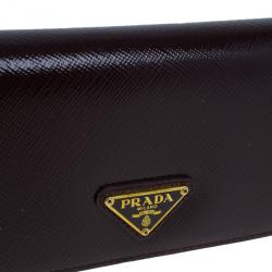 مملوكة مسبقًا Prada Burgundy Patent Saffiano Leather Long Flap Wallet