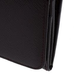 مملوكة مسبقًا Prada Burgundy Patent Saffiano Leather Long Flap Wallet